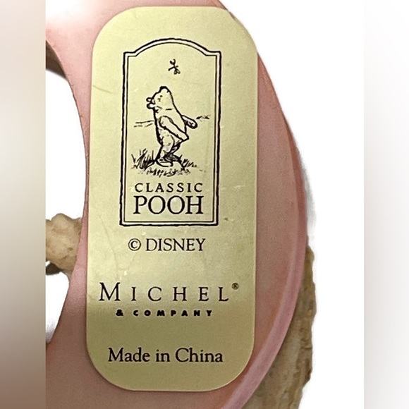 - Winnie the Pooh letter Q by Disney - Picture 2 of 4